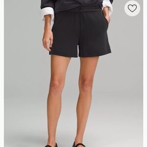 Lululemon soft stream shorts